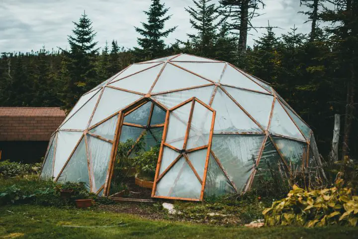 Geodesic Dome Greenhouses